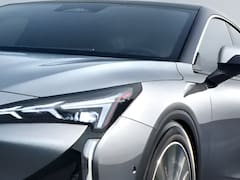 Autos eléctricos: una marca premium dio un salto en el mercado y ya entró al podio de los más vendidos