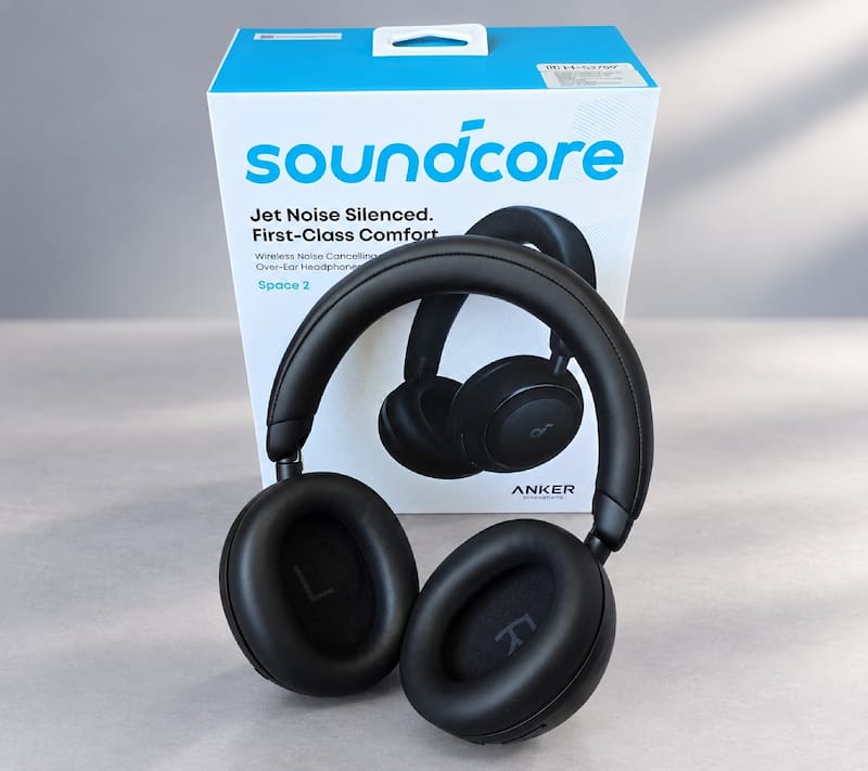 Los Soundcore Space 2 prometen cancelación de ruido efectiva y confort.