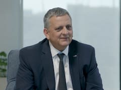 “Casting” en Vaca Muerta: YPF busca el reemplazo de Shell y activa a JP Morgan para el proyecto GNL