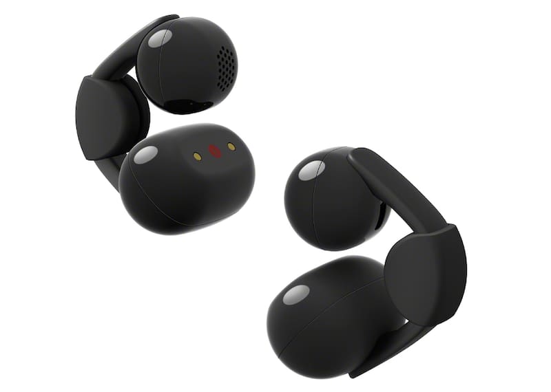 En el auricular en forma de "C", una parte tiene el microparlante y la otra lleva la batería.