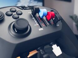 Un gamepad único pone un simulador de vuelo completo en las palmas de la mano