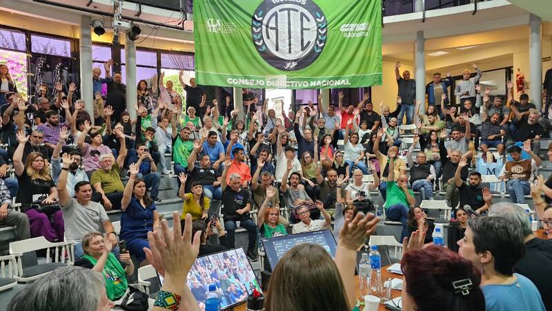 <div class="migrated-promo-image__description"><div class="migrated-promo-image__source">Fuente: ATE prensa</div></div>