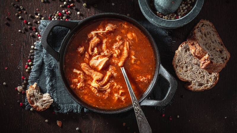 El caldo con más colágeno y omega-3 que ayuda a fortalecer la memoria y el crecimiento neuronal.