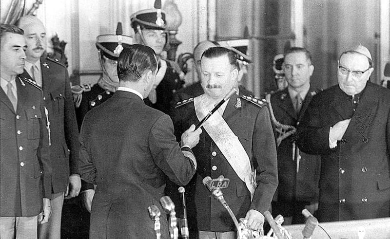 Una legislación aprobada en el período de facto de Juan Carlos Onganía también busca ser derogada por el gobierno de Javier Milei.