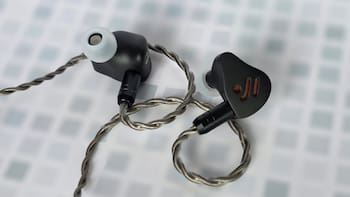 Fosi Audio IM4: probamos estos auriculares IEM de sonido amplio y construcción premium