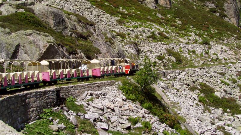 Fotografía del pequeño tren de Artouste (Pirineos Atlánticos) tomada desde el tren.
