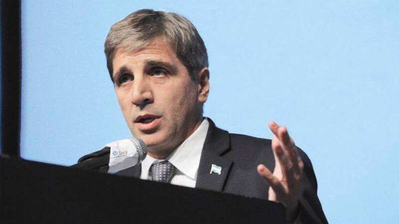 El ministro Caputo demostró timming al salir la semana pasada