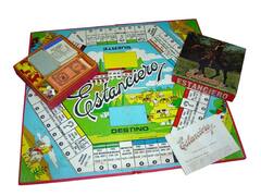 La insólita historia de una causa judicial abierta por "dólares termosellados" que en realidad eran billetes de un juego de mesa