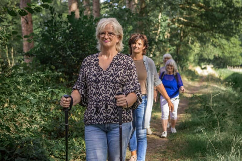 Las mujeres mexicanas de entre 63 y 64 años recibirán una asistencia económica por parte del Gobierno de Claudia Sheinbaum. Foto: Archivo.