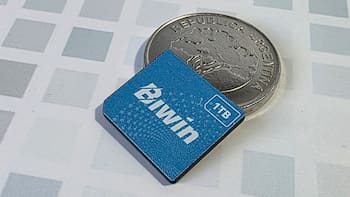 Probamos el Mini SSD Biwin CL100: gran rendimiento en el tamaño de una moneda