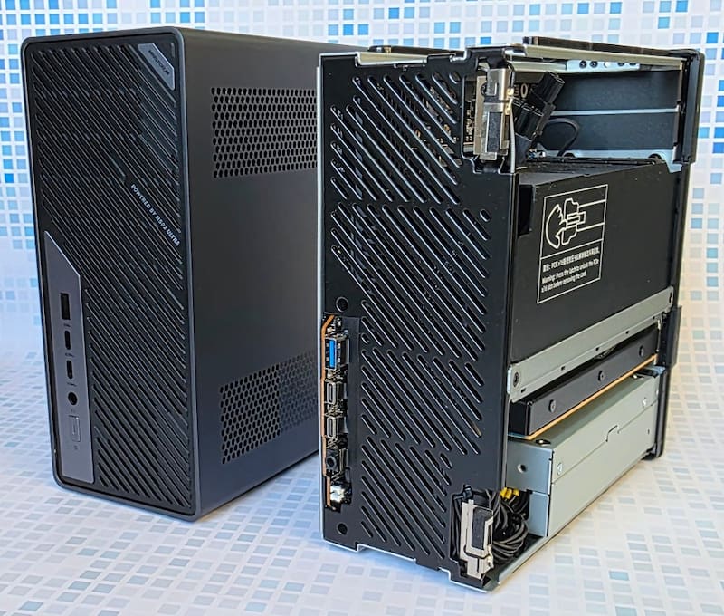 La cubierta y el interior de la Minisforum MS-02 Ultra.