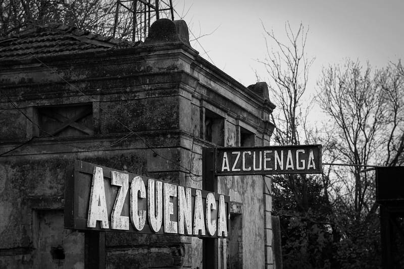 Este pintoresco pueblo ofrece una mezcla de serenidad campestre y una variada oferta culinaria (Fuente: azcuenaga_pueblorural / Instagram)