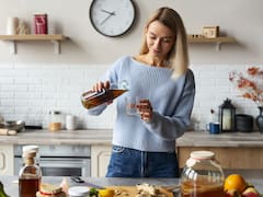 Los beneficios del vinagre de manzana: cómo tomarlo para limpiar el hígado