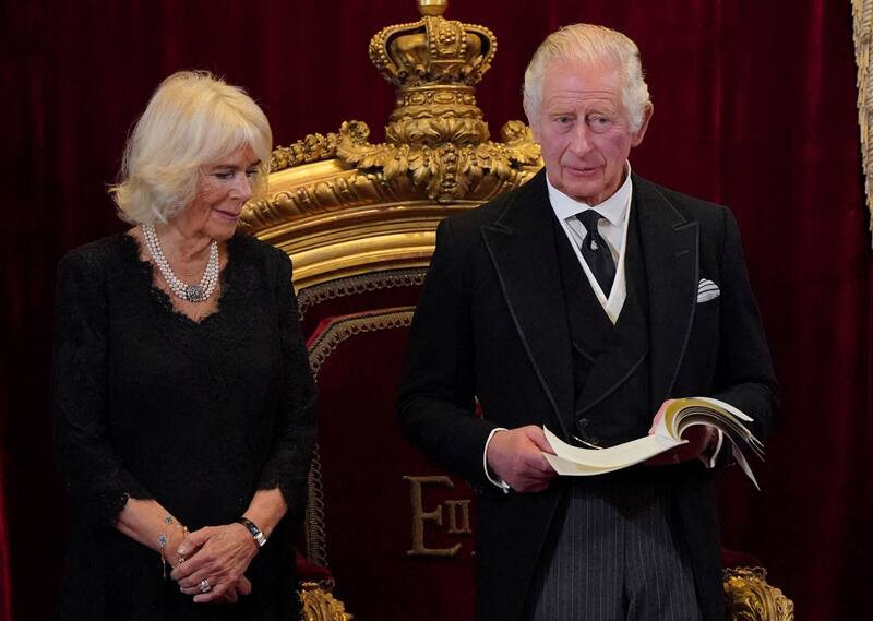 Carlos III y Camilla Parker Bowles