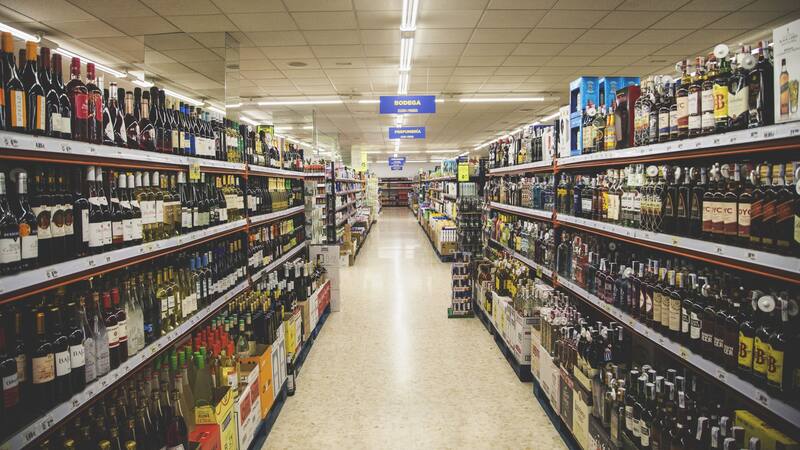 Inauguraron un nuevo supermercado en el municipio cordobés de Castro del Río.