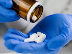 El laboratorio que fabrica el Alplax y el Reliverán ahora produce en Argentina medicamentos 'caros'