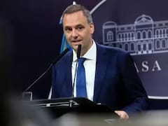 Adorni lanzó un dramático pedido a quienes vayan al Congreso: "Aléjense..."