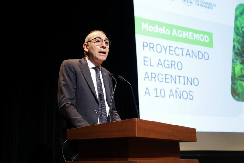 Miguel Simioni, titular de la BCR: "si seguimos por este camino de orden macroeconómico, se pueda transformar la baja provisoria de las retenciones en definitiva"