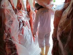 Adiós a un clásico: los carniceros no podrán cargarse la media res a la espalda