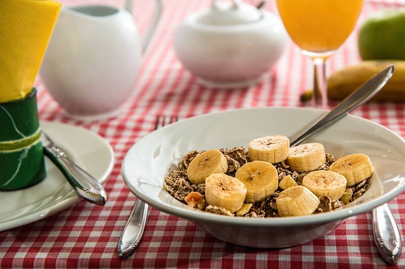 Desayunar cereal es una buena forma de incorporar fibra (Fuente: Pixabay)