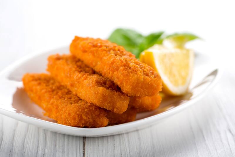Casi la mitad de la composición de los palitos de pescado son aditivos (Fuente: Shutterstock)