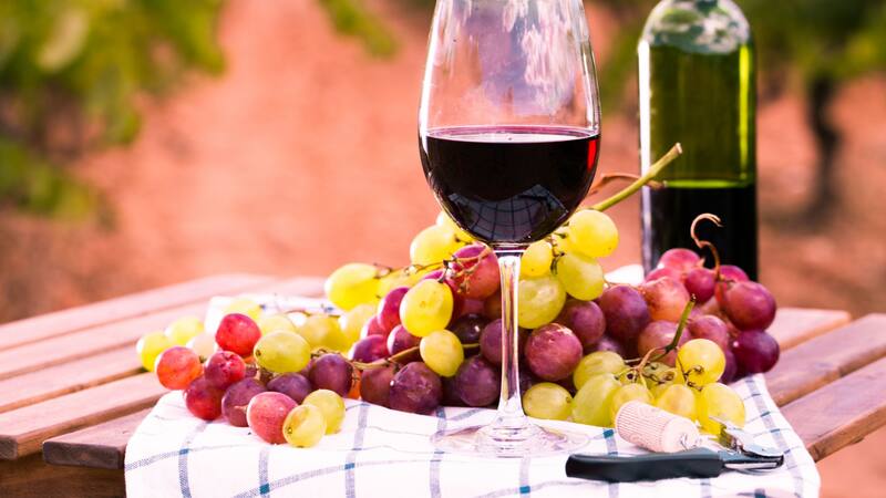 Mercadona: cuál es el mejor vino disponible en el supermercado, según la OCU.