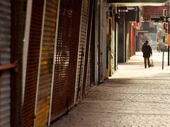 Reabren los comercios en las avenidas, pero un 20% cerraron de forma definitiva