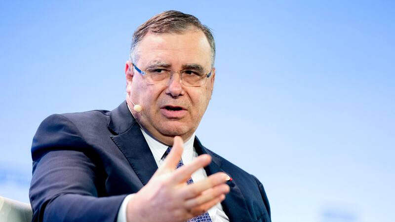 Patrick Pouynané, CEO de TotalEnergies; la francesa confirma que analiza la venta de activos de petróleo en Vaca Muerta