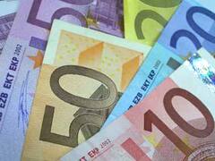 El euro cae a mínimos de dos años en Europa