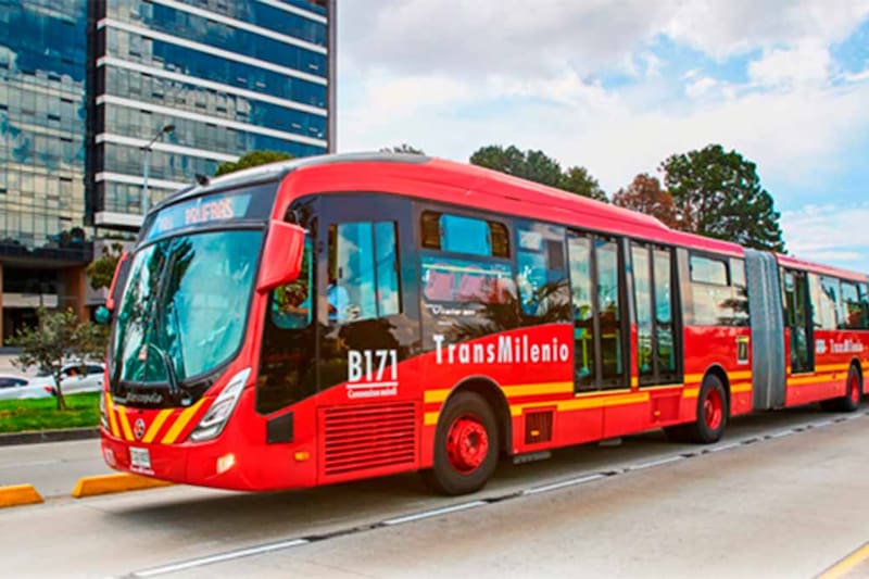 Transmilenio busca contribuir a mejorar la experiencia de transporte en Bogotá.