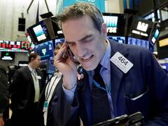 Wall Street cae con fuerza por debilidad del sector industrial