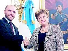 Deuda: Advierten que aumenta el riesgo de un programa de "baja calidad" con el FMI