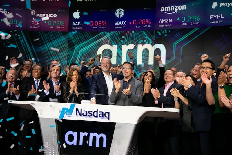 Arm hace su oferta pública inicial en Nasdaq.