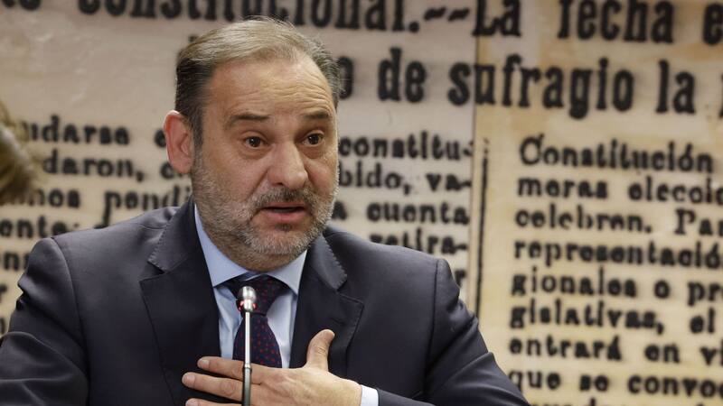 El informe de la UCO apunta a ingresos sin declarar de José Luis Ábalos y a mensajes en clave con Koldo García para hablar de dinero en efectivo.