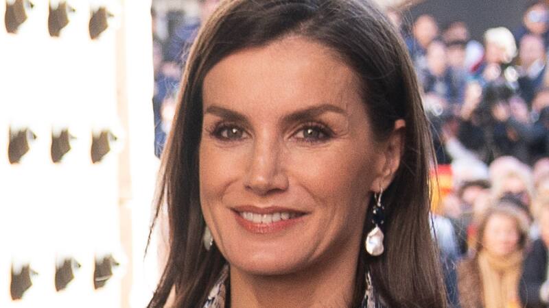La reina Letizia tiene en su colección personal este artículo único que brinda resultados asombrosos.
