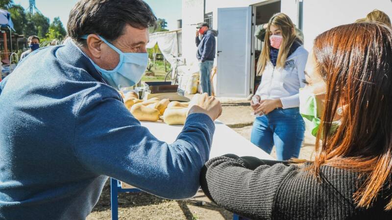 Arroyo, durante una reciente recorrida por una feria de alimentos.