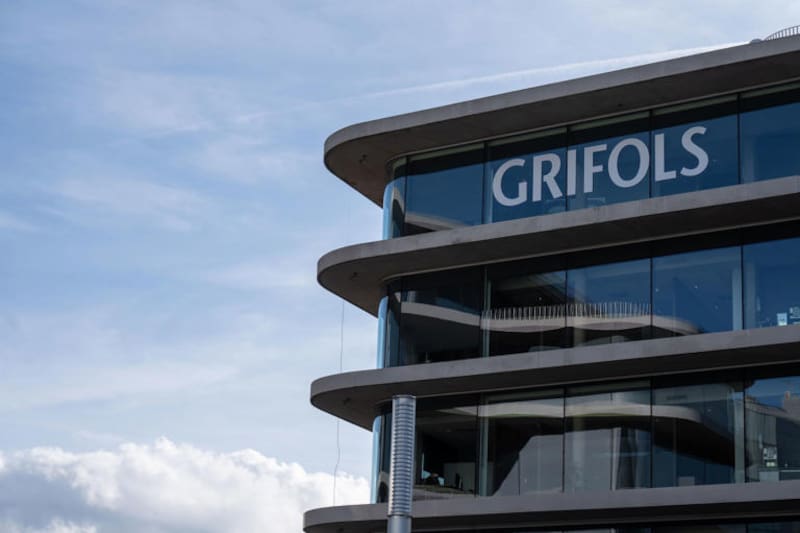 El mercado castiga la decisión de Grifols de refinanciar su deuda que vence en 2025. (Imagen: archivo)