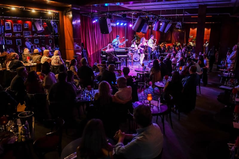 ¿Por qué el palermitano Bebop es uno de los mejores club de música de Latinoamérica?