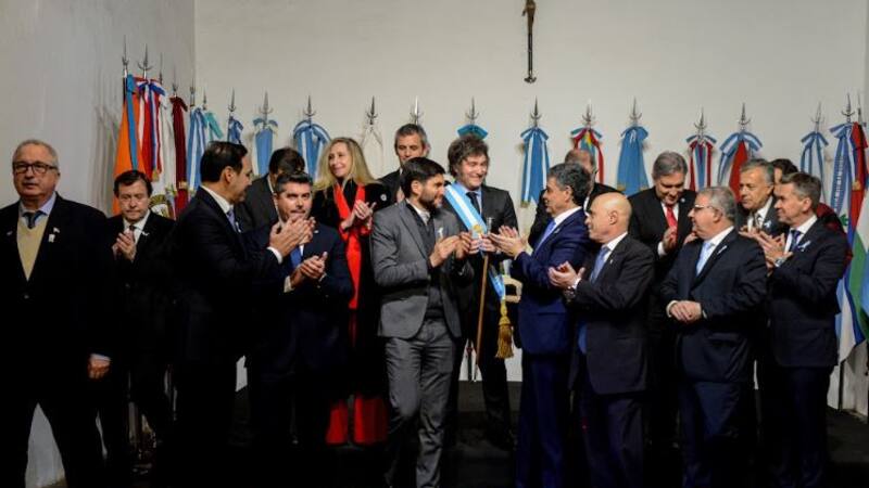 <div class="migrated-promo-image__description"><div class="migrated-promo-image__source">Fuente: Casa Rosada</div></div>