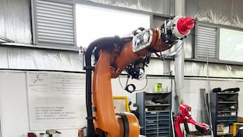 Son argentinos, innovan con robots y quieren transformar la industria en el país