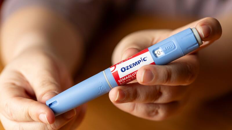 La demanda de Ozempic y Wegovy, los medicamentos antiobesidad más famosos, arreglaron la economía de un país europeo.