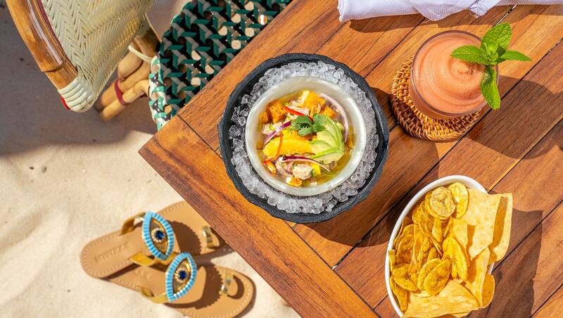 Coccoloba, el restaurante en la playa del Kimpton Seafire Resort