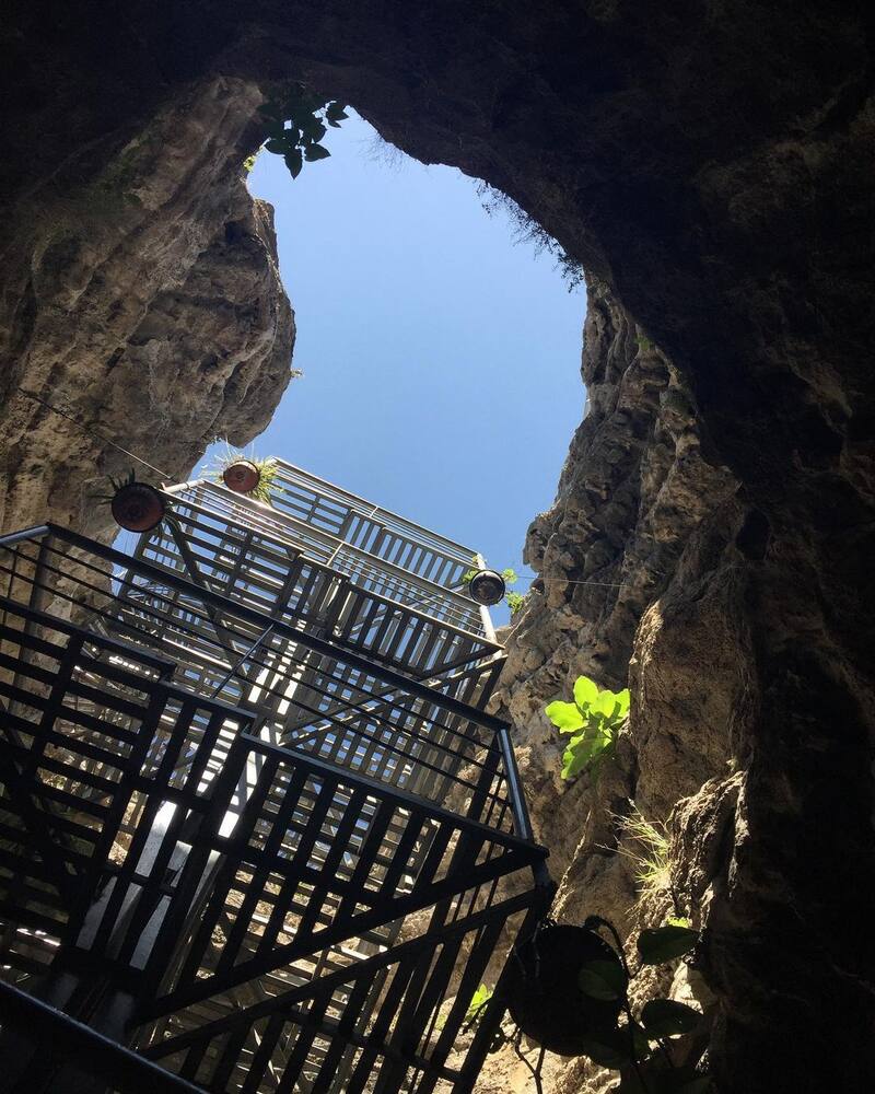 El volcán más pequeño del mundo es en realidad un géiser inactivo. Foto: Instagram