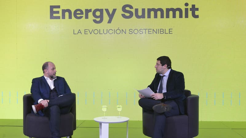 Gustavo Castagnino, Director de Sustentabilidad de Genneia, junto a Santiago Spaltro, El Cronista