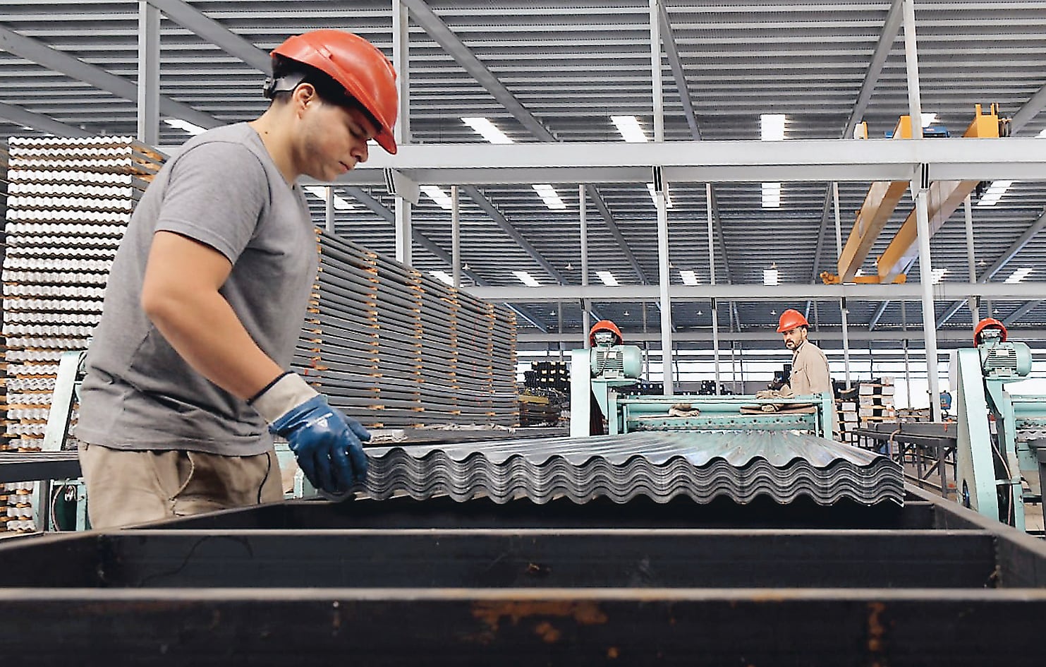 Del acero a la pesca: el pedido clave a Caputo que puede dar alivio a la industria Del acero a la pesca: el pedido clave a Caputo que puede dar alivio a la industria