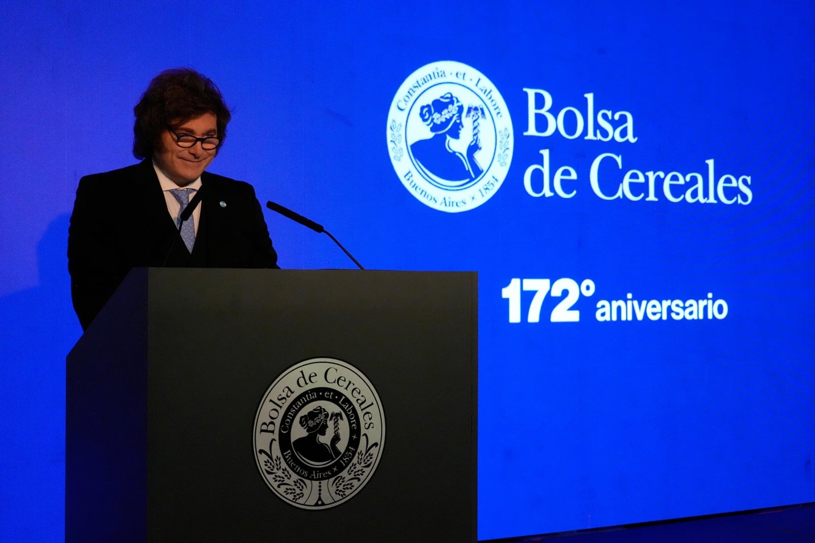 El anuncio de baja de retenciones para el trigo, la cebada y la soja —luego ampliado a otros cereales— refleja distintas apuestas del Gobierno.