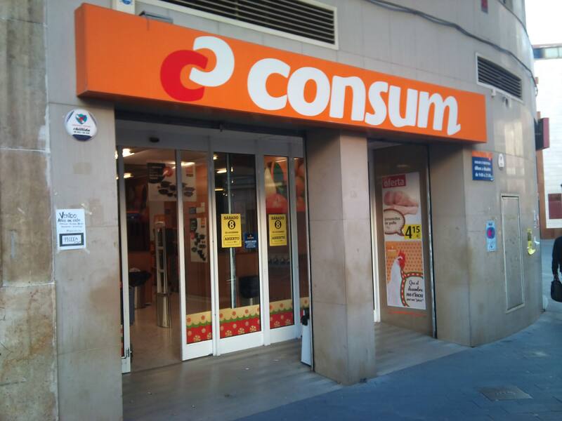 Consum y Mercadona nacieron en Valencia y hoy compiten de igual a igual.