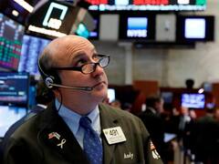 Algunas acciones locales evitaron el rojo pero se sintió más el castigo en Nueva York