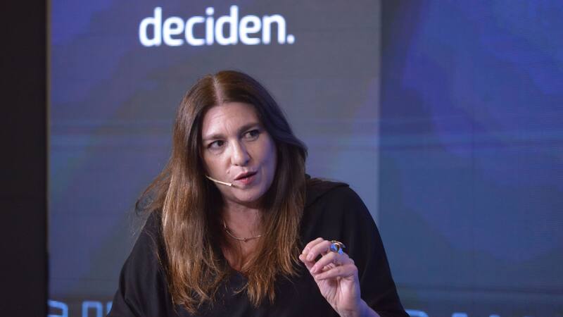 Gabriela Pérez Millón, chief digital & marketing officer de L'Oreal Groupe en el evento de El Cronista