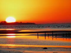 Feriado de fin de semana largo: tres playas a menos de 3 horas de Buenos Aires, ¿dónde y cómo llegar?